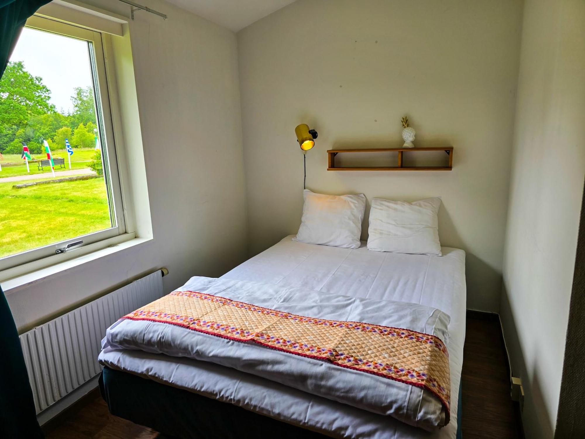 Nature Shelter Hotel Åsljunga Exteriör bild