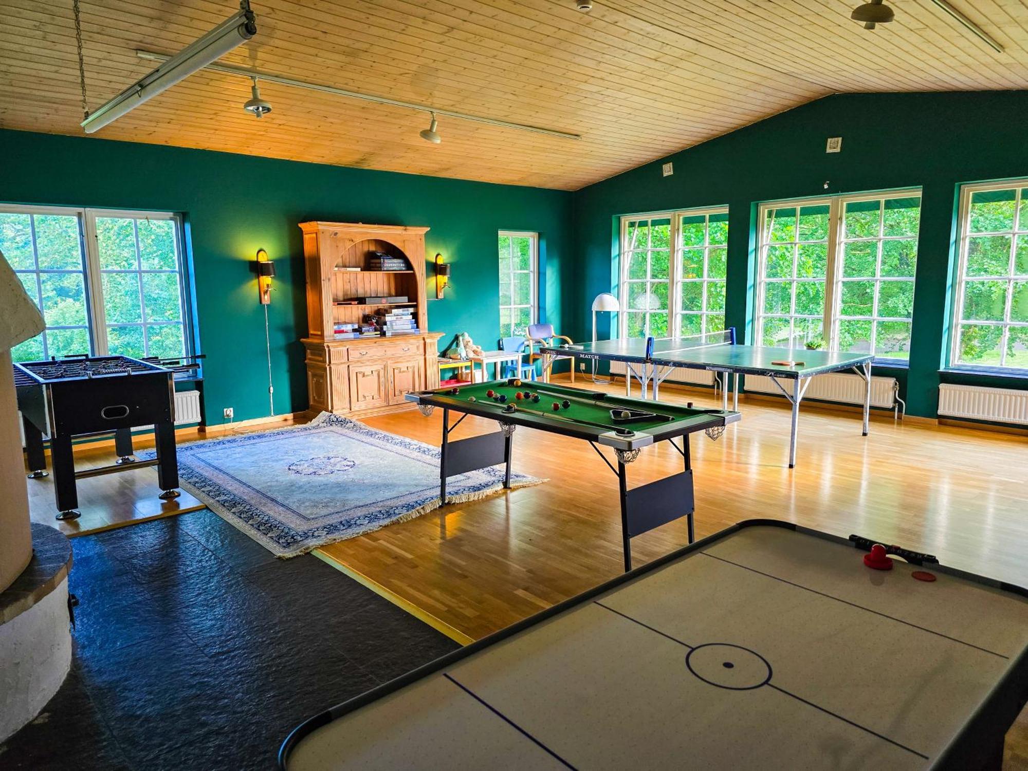 Nature Shelter Hotel Åsljunga Exteriör bild